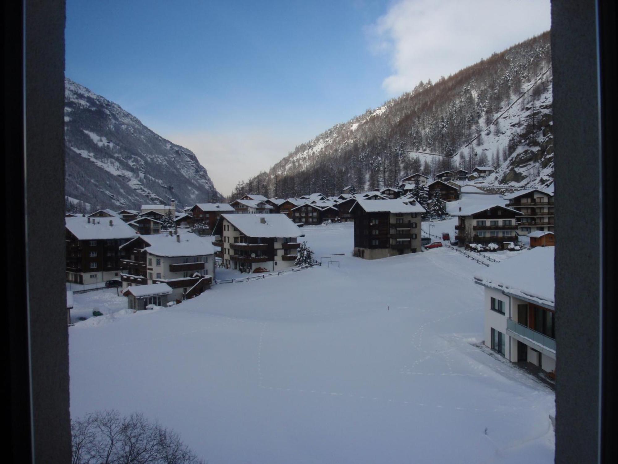 Haus Aurora Apartman Saas-Grund Kültér fotó